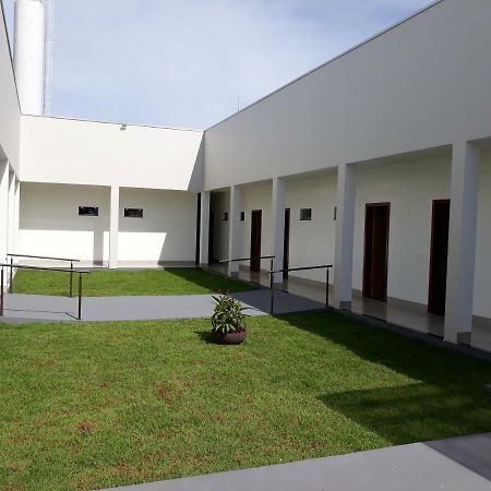 Hotel Villa Dos Parecis Diamantino Esterno foto