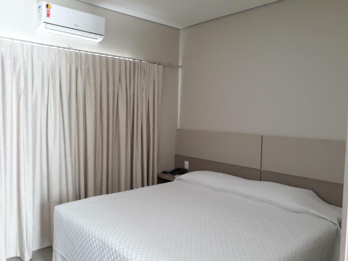 Hotel Villa Dos Parecis Diamantino Esterno foto